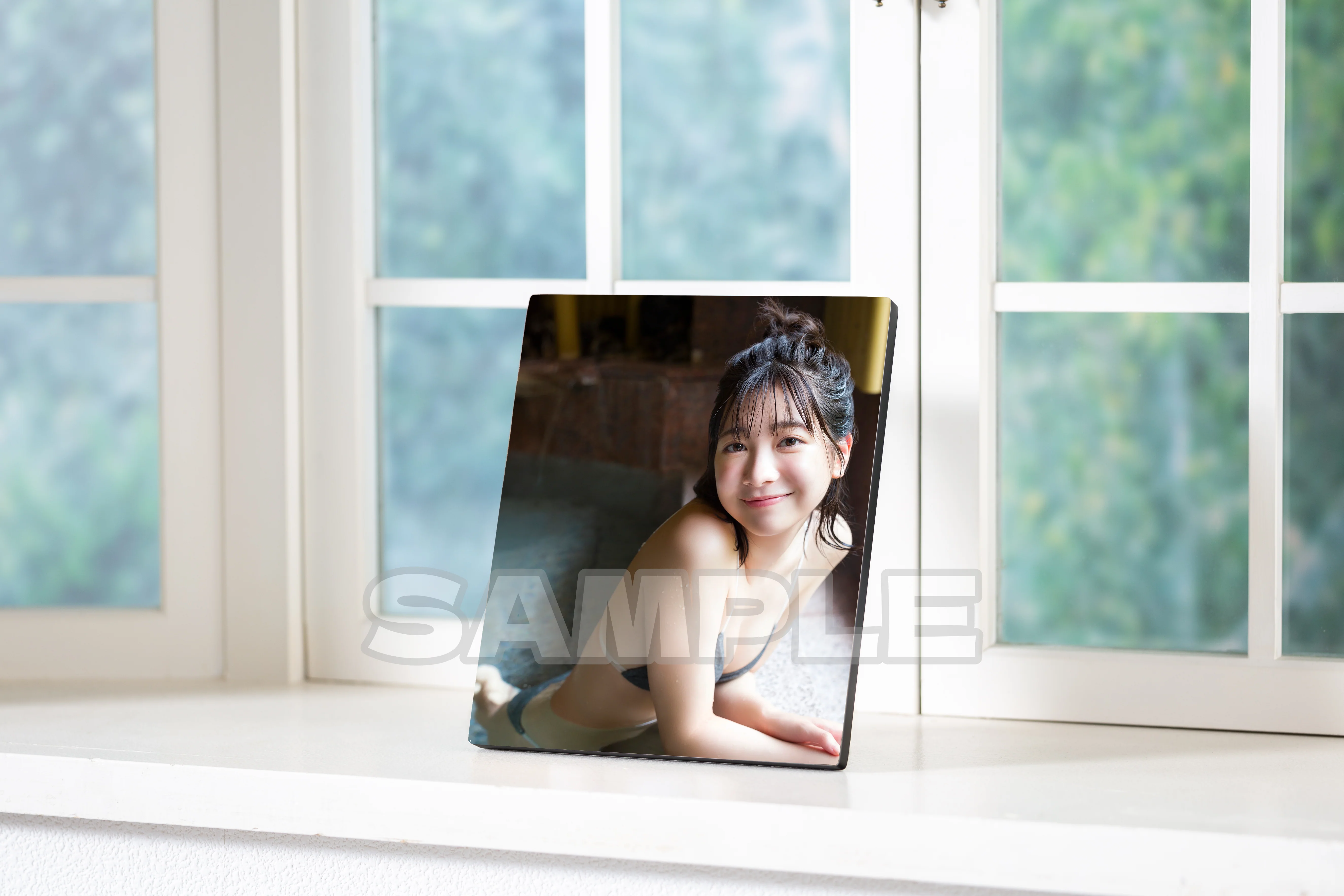 【数量限定受注生産】ミスマガジン2023 今森茉耶 クリスタルフォトパネル(9月2日まで) - Image 7